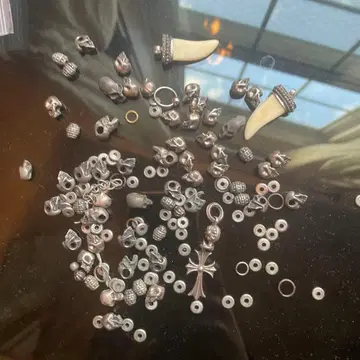 hide 네크로맨스 스컬 비즈 세트