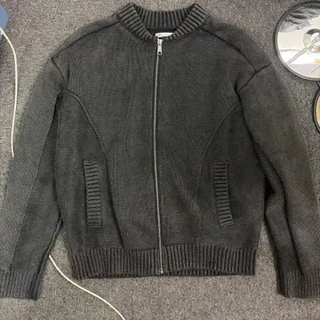 Zara 다크 그레이 집업 점퍼