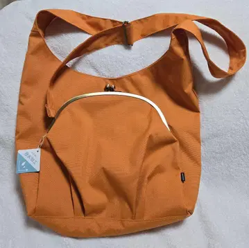 아야노코지 숄더백