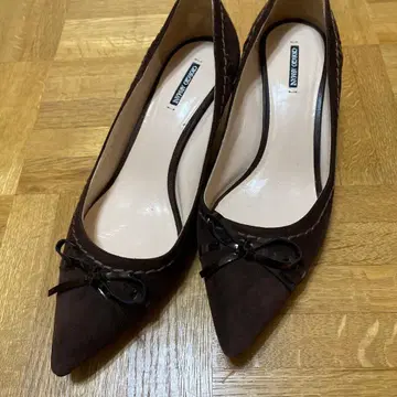 지미추 브라운 스웨이드 하이힐