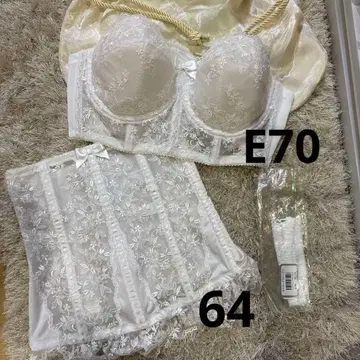 세모아 브라이덜 이너 E70 64