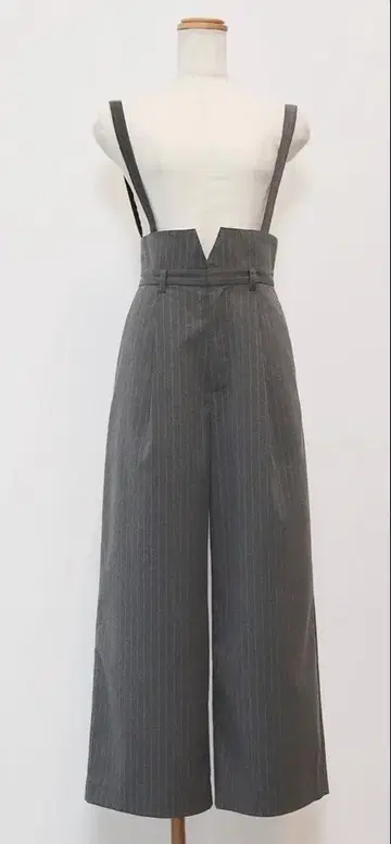 147 이치욘나나 스트라이프 패턴 그레이 살로펫 S