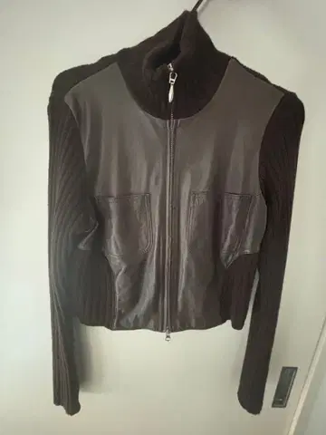 다크 브라운 크롭 자켓