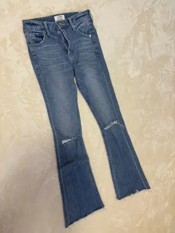 GYDA 플레어 데미지 데님