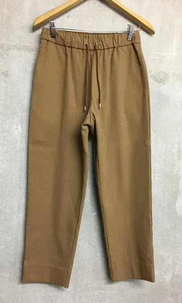 프리스토피아 레이온 혼방 크롭 팬츠 사이즈 2