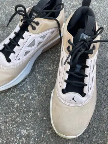 조던 에어 맥스 200 XX 스니커즈