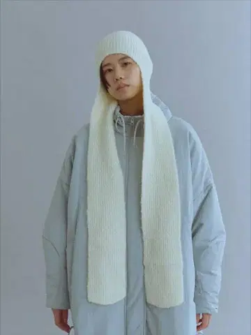 EN NEUME Boucle Earflap Beanie