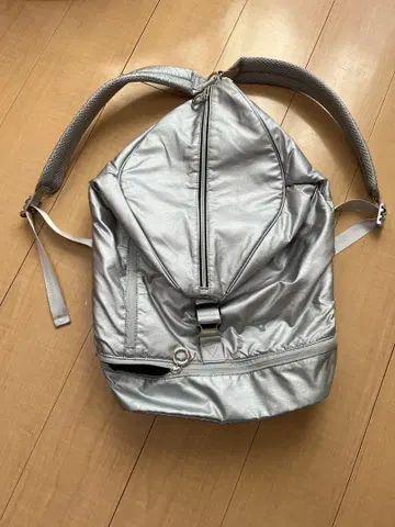 [ 새상품급 ] 미즈노 실버 백팩