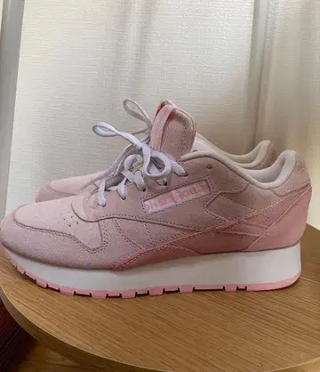 25cm 여자 여성 신발 Reebok Classic 핑크 스니커즈