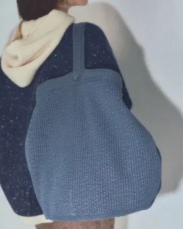 vakt. 누비 숄더 네이비