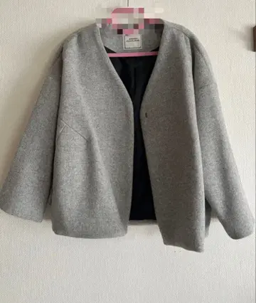 지나시스 숏 비버 하프 노카라 코트 그레이