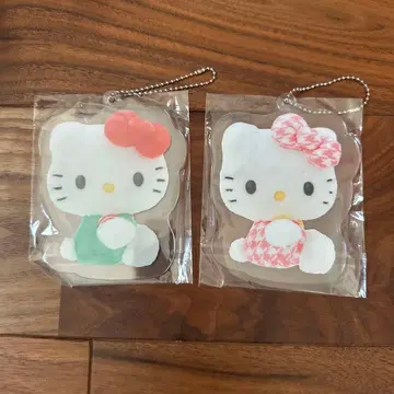 아크릴 kitty 50thANNIVERSARY 키링 2개 세트