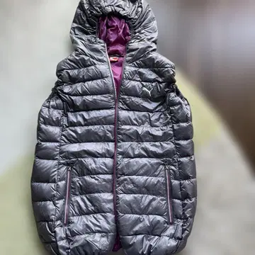PUMA 후드 부착 다운 베스트 그레이 퍼플