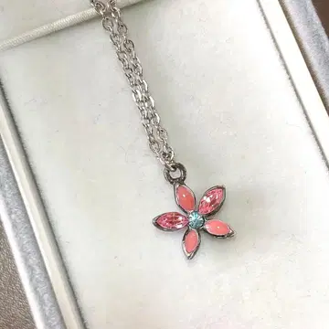 벚꽃 꽃 모티브 목걸이 핑크 스톤