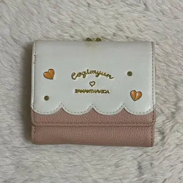 사만사 베가 코기뮨 콜라보 지갑