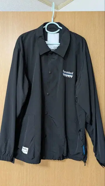 Liberaiders TRIBAL EMBROIDERY CREWNECK