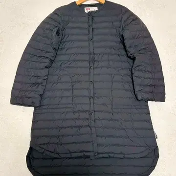 트래디셔널 웨더웨어 아크리 롱 다운 코트 블랙