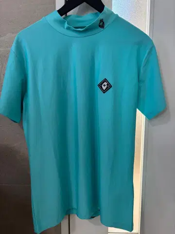 V12 1 하이넥 골프 셔츠