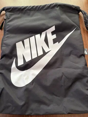 나이키 드로우 스트링 냅색 헬스장색