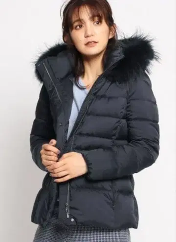 INDIVI [발수 항균 방취] 숏 다운 자켓