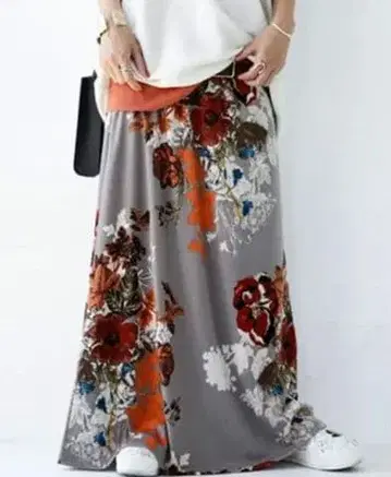 새상품급! 꽃무늬 스커트