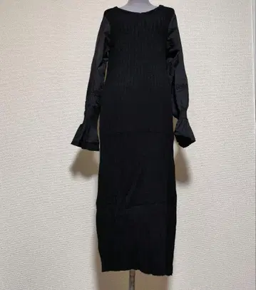 블랙 롱 니트 원피스 (긴팔)