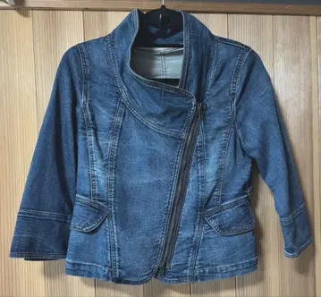 미사용 새상품 센소유니코 큐브큐브 데님 노카라 자켓