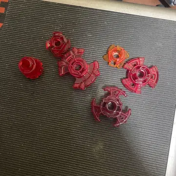 메탈 파이트 베이블레이드 트랙