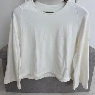 GALERIE VIE 아이보리 긴팔 T셔츠