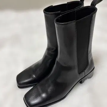 미사용 H&M 부츠 38