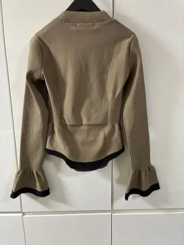 malamute ODAKHA 플레어 니트