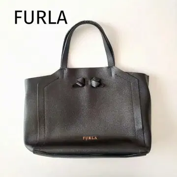 훌라 토트백 유카 리본 사피아노 가죽 블랙 브랜드 로고