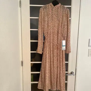 나노 유니버스 새상품 원피스