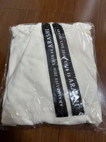 ARASHI LIVE 2020 THIS IS ARASHI 후드티