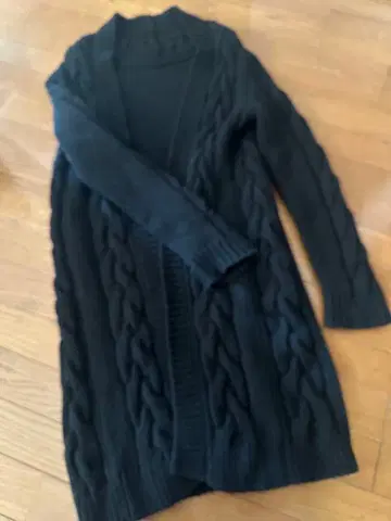 SOPH. 케이블 니트 롱 가디건 블랙