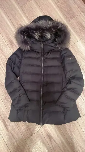 [ 새상품급 ] TATRAS 블랙 KOSAVA 다운 자켓