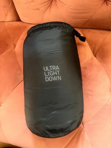 UNIQLO 울트라 라이트 다운 블랙 M