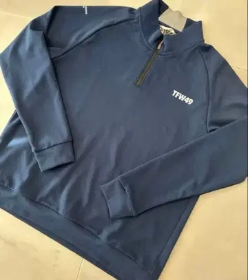 미사용 TFW49 하프 지퍼 모크 셔츠