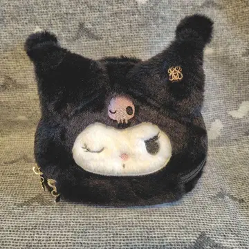 [쿠로미] VIS 별주 모델 복슬복슬 페이스 파우치