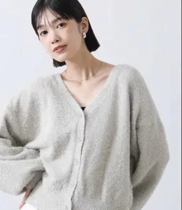 그레디 브릴리언트 실버 그레이 라메 가디건 벌룬 슬리브