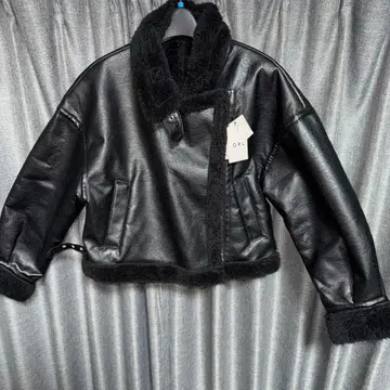 [ 새상품 ] GAL 가죽 라이더 무스탕 자켓 택 포함