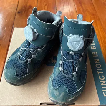 mont-bell BOA 시스템 등산화 다크 그린 어린이용 17cm