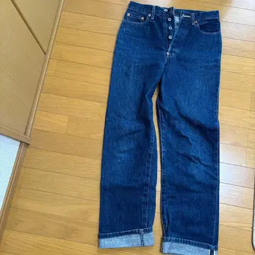 Levi's 501 다크 블루 스트레이트 데님
