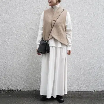 유이 도비 컷어웨이 베스트