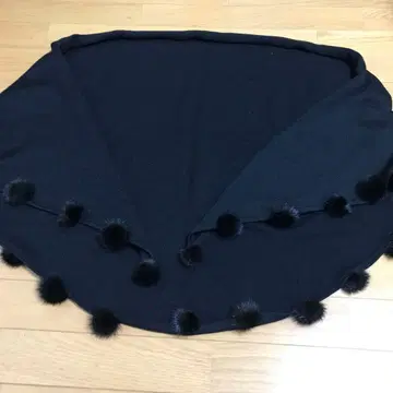 블랙 판초풍 숄더