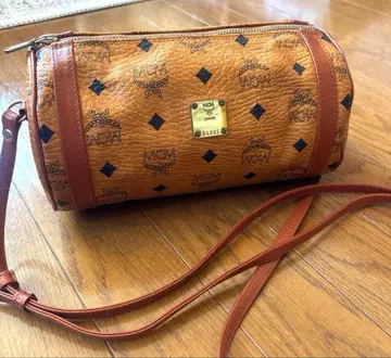 MCM 브라운 가죽 숄더백