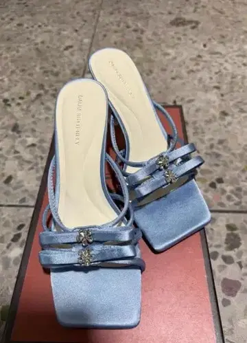 비쥬 스트랩 샌들 블루 24cm