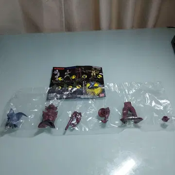 히구치 신지 셀렉션 도로본 & 타이런트 머리 부품