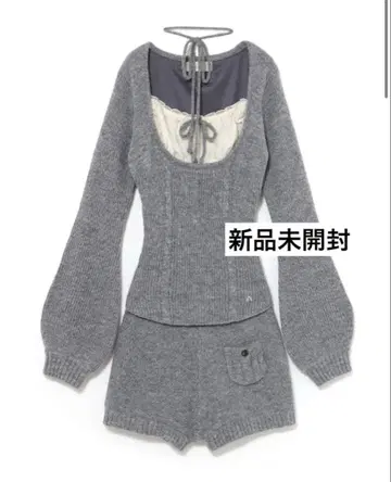 andmary Raven gather set up gray