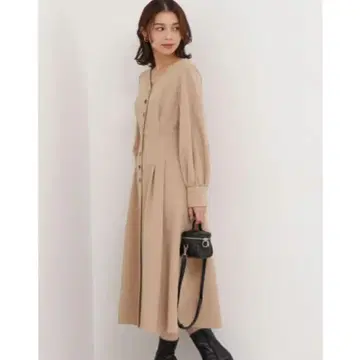 내추럴 뷰티 베이직 버튼 디테일 롱 원피스 S